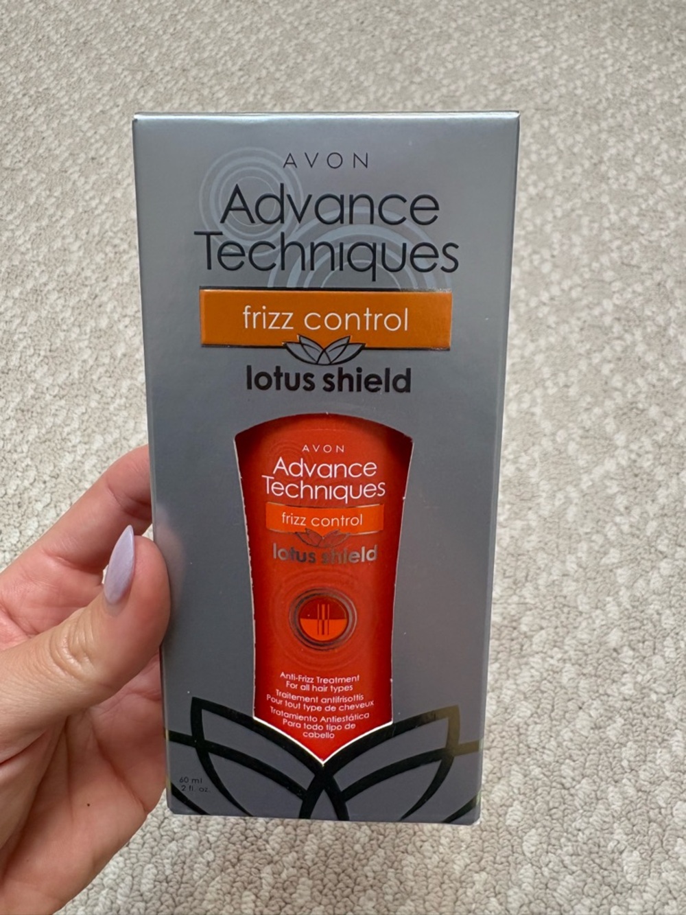 NIB Avon Advance Techniques Frizz Control Lotus Shield